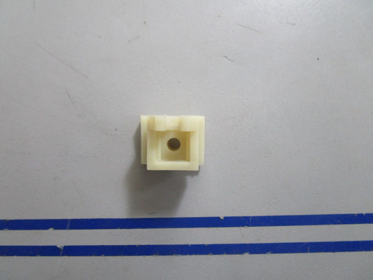 *NEW OEM* 0720 Mercury Quicksilver Insulator 3981