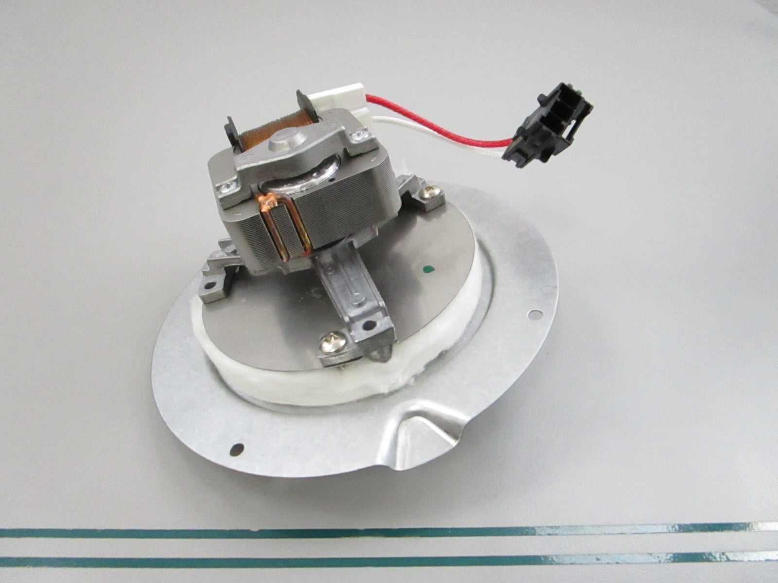 NEW OEM W11617227  Whirlpool Oven Fan Motor 0810