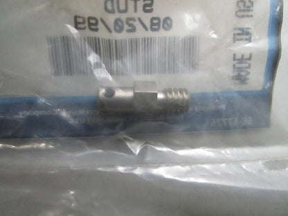 *NEW OEM* 0810 Mercury Quicksilver Stud 16-819007