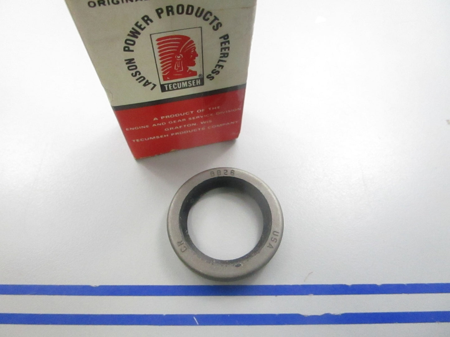 NEW OEM 28427 Tecumseh Oil Seal 0810