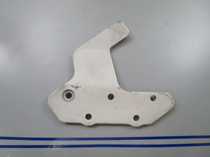 *NEW OEM* 0770 OMC Johnson Evinrude Bracket 908336 0908336