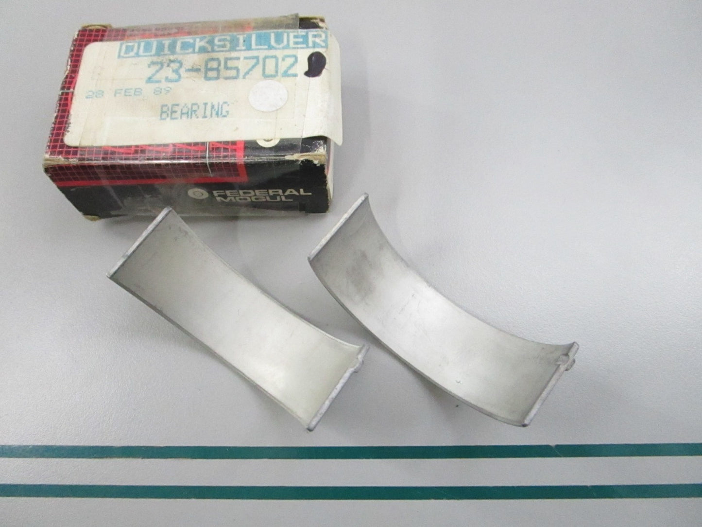 NEW OEM 23-85702 Mercury Quicksilver Bearing 0810