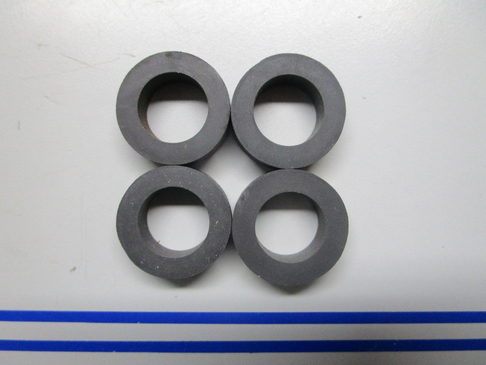*NEW OEM* (LOT OF 4) 0820 Mercury Quicksilver O-Ring 25-20273