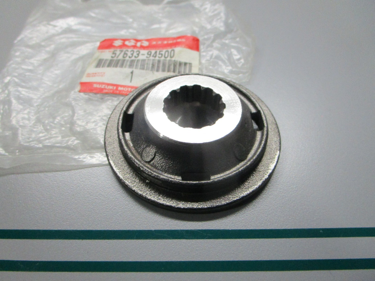 NEW OEM 57633-94500 Suzuki Propeller Nut Spacer 0810