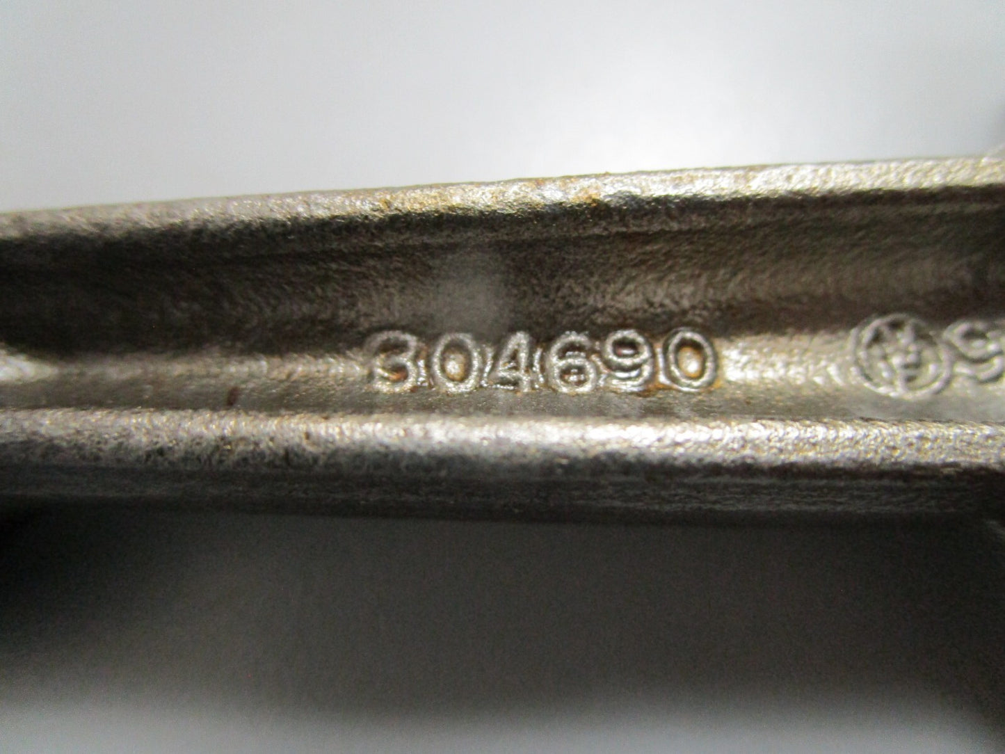 *NEW OEM* 0820 OMC Johnson Evinrude Connecting Rod 376981 0376981 304690