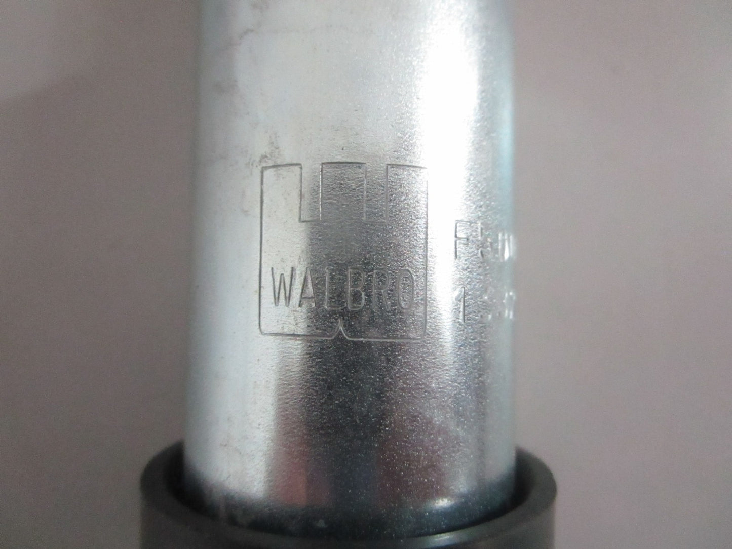 *NEW OEM* 0820 Walbro Fuel Pump F50000106