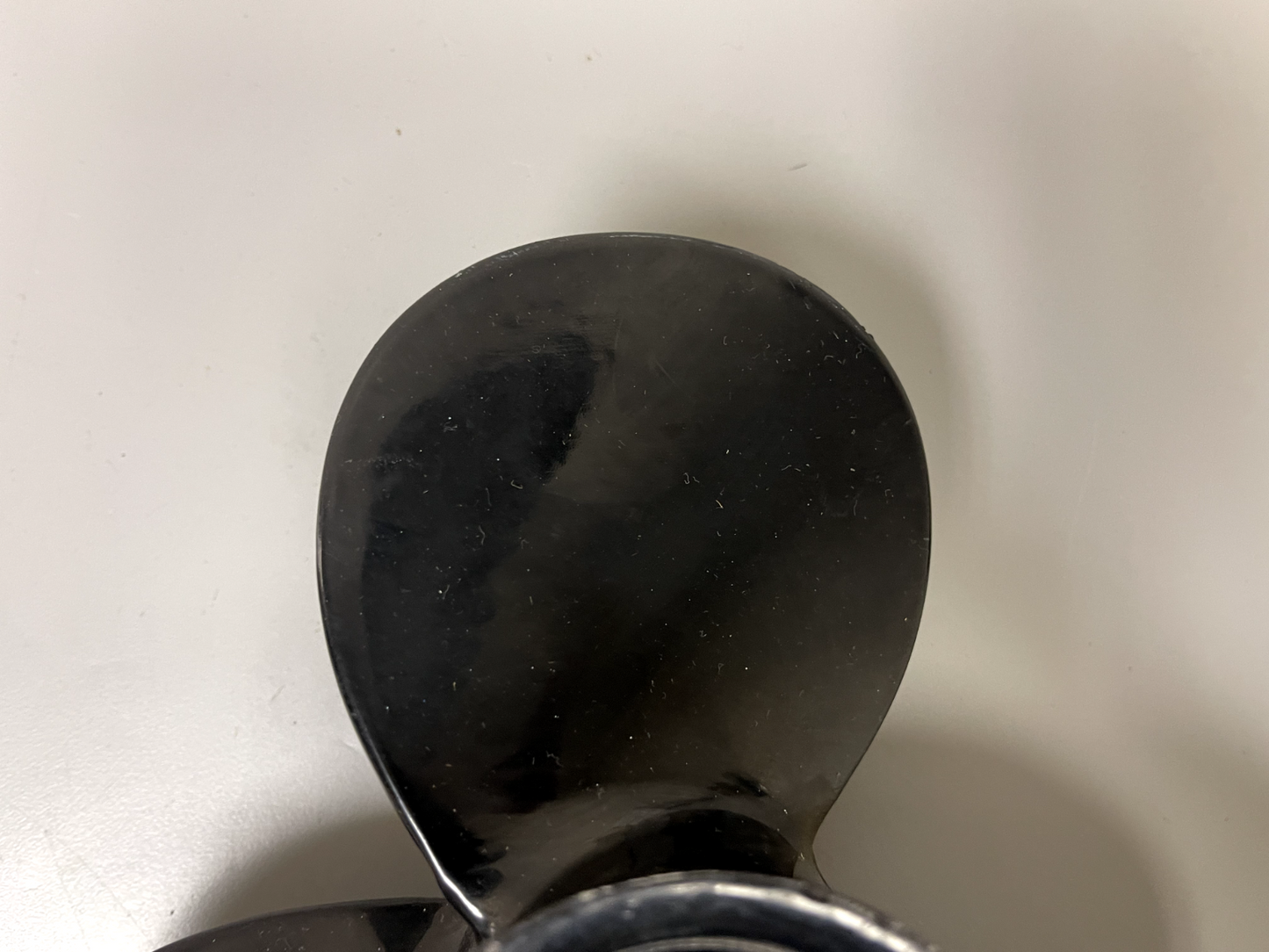 *NEW OEM* 0670 Mercury Quicksilver Propeller 48-828150A12