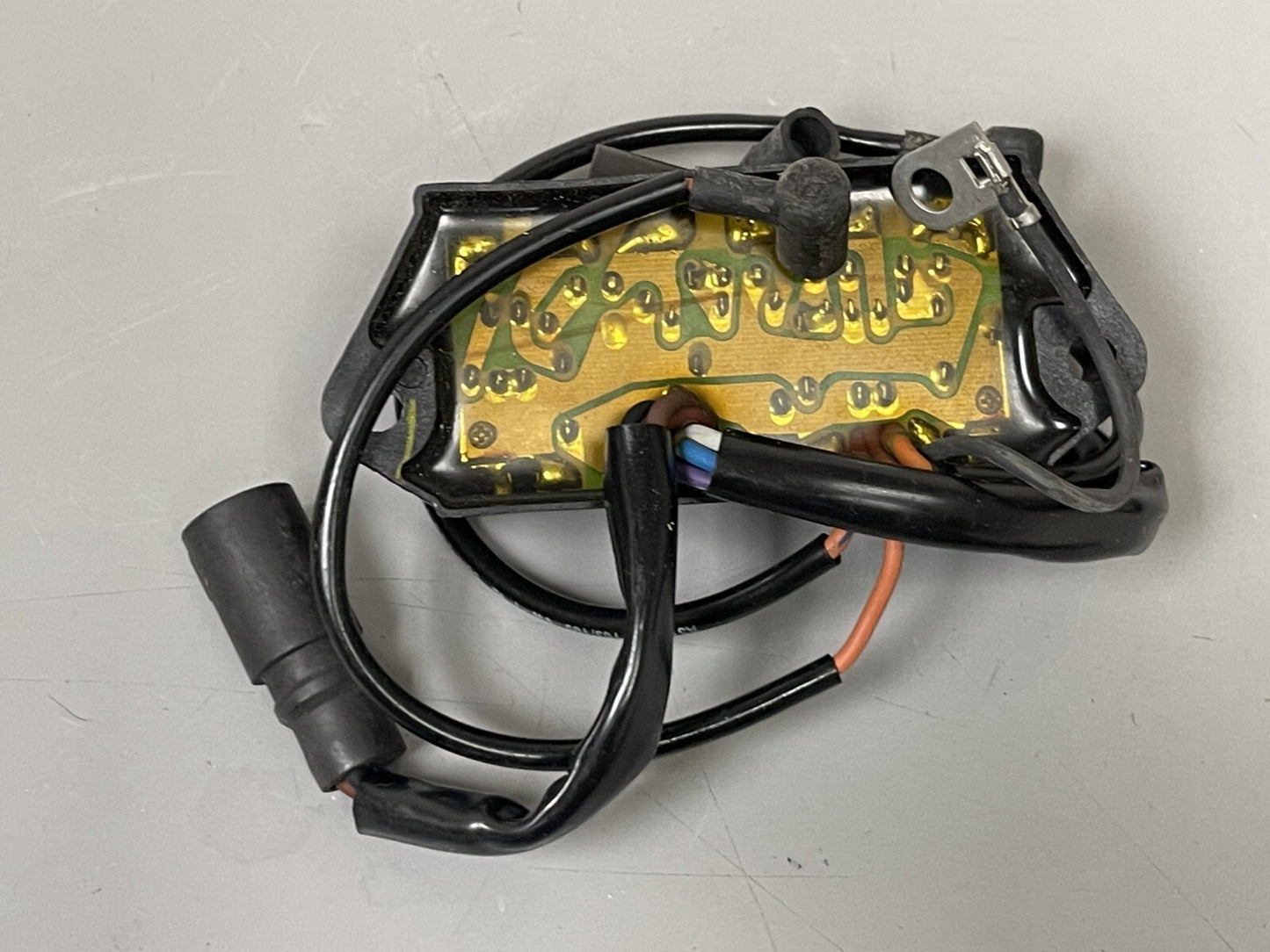 *NEW OEM* 0670 OMC Johnson Evinrude Power Pack 763793 582705
