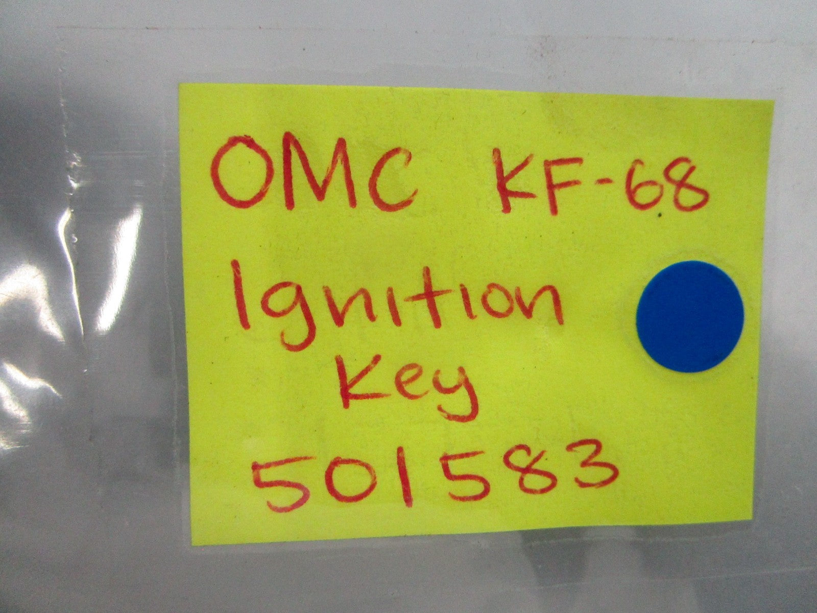NEW OEM 501583 0501583 OMC Johnson Evinrude KF68 Ignition Key 0810