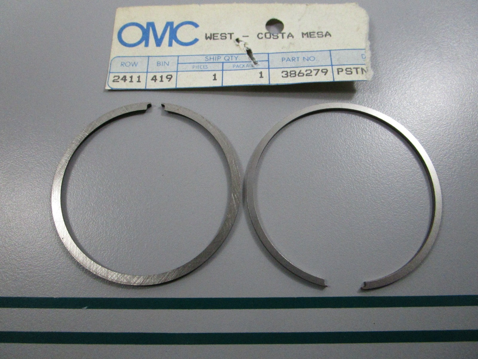 NEW OEM 386279 0386279 OMC Johnson Evinrude 2 Piston Ring Set 0810