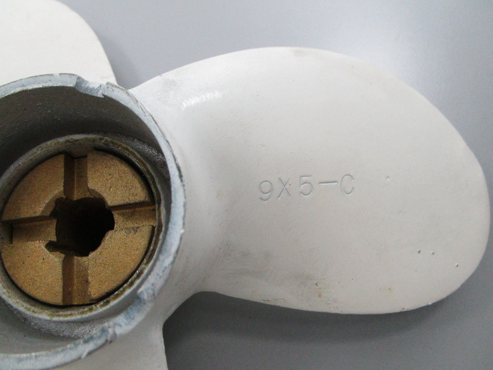 NEW OEM 48-94781M Mercury Quicksilver 9 x 5 Propeller 0810