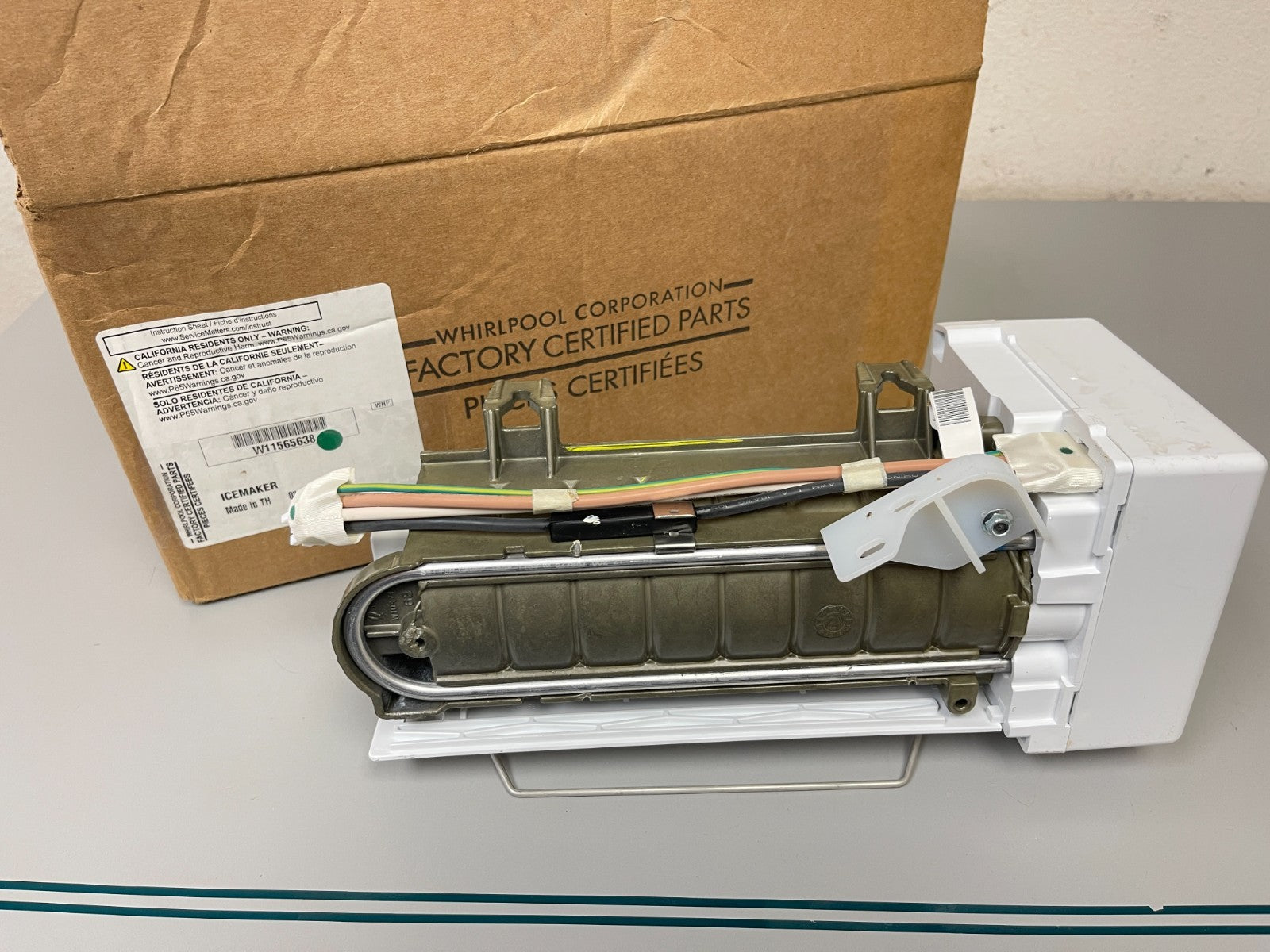 Whirlpool NEW OEM Ice Maker Assembly W11565638 Replaces W11321603 Fridge 0720