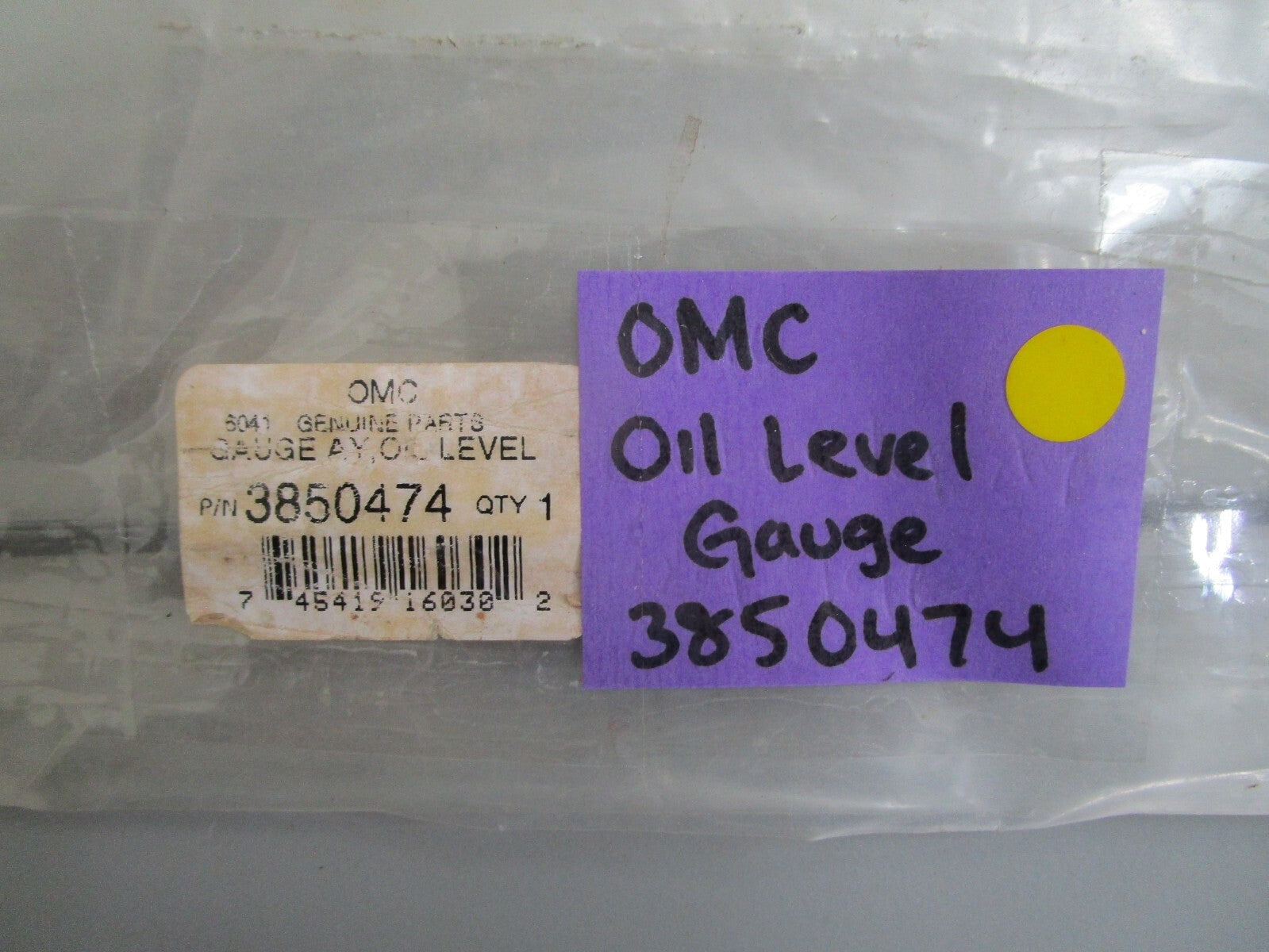 *NEW OEM* 0820 OMC Johnson Evinrude Oil Level Gauge 3850474