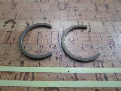 *NEW OEM* (LOT OF 2) 0810 OMC Johnson Evinrude Snap Ring 914674 0914674