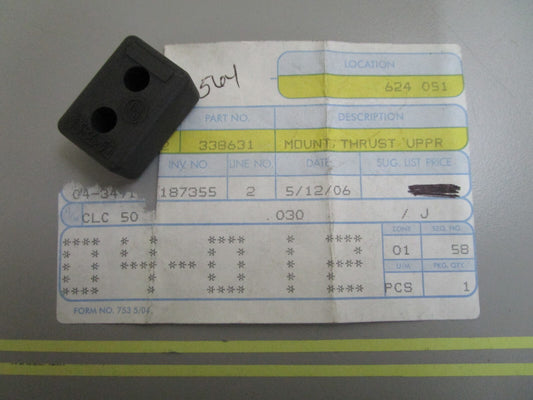 *NEW OEM* 0810 OMC Johnson Evinrude Grommet 338631 0338631