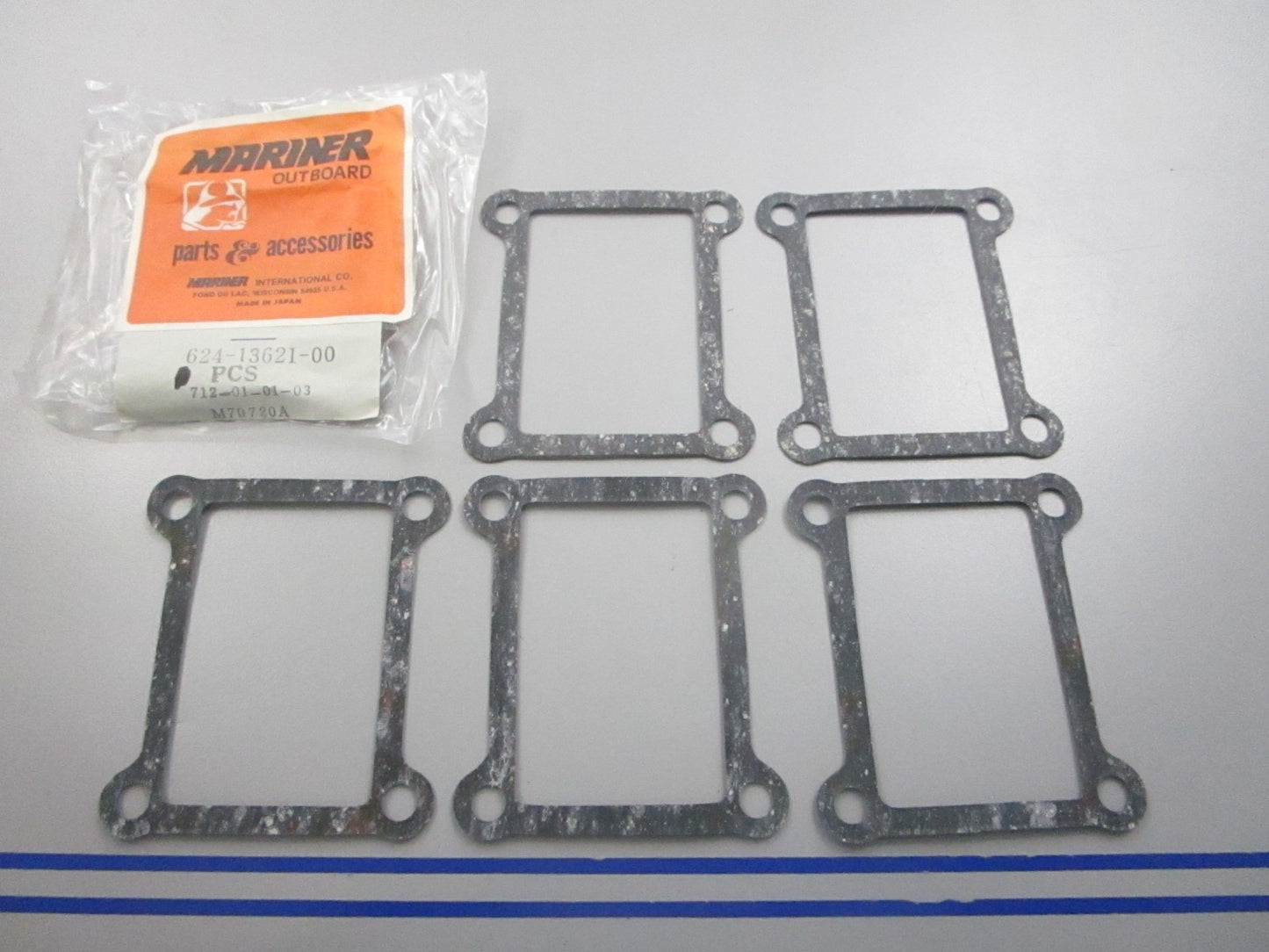 NEW OEM (LOT OF 5) 624-13621-00-00 Yamaha Gasket 0810
