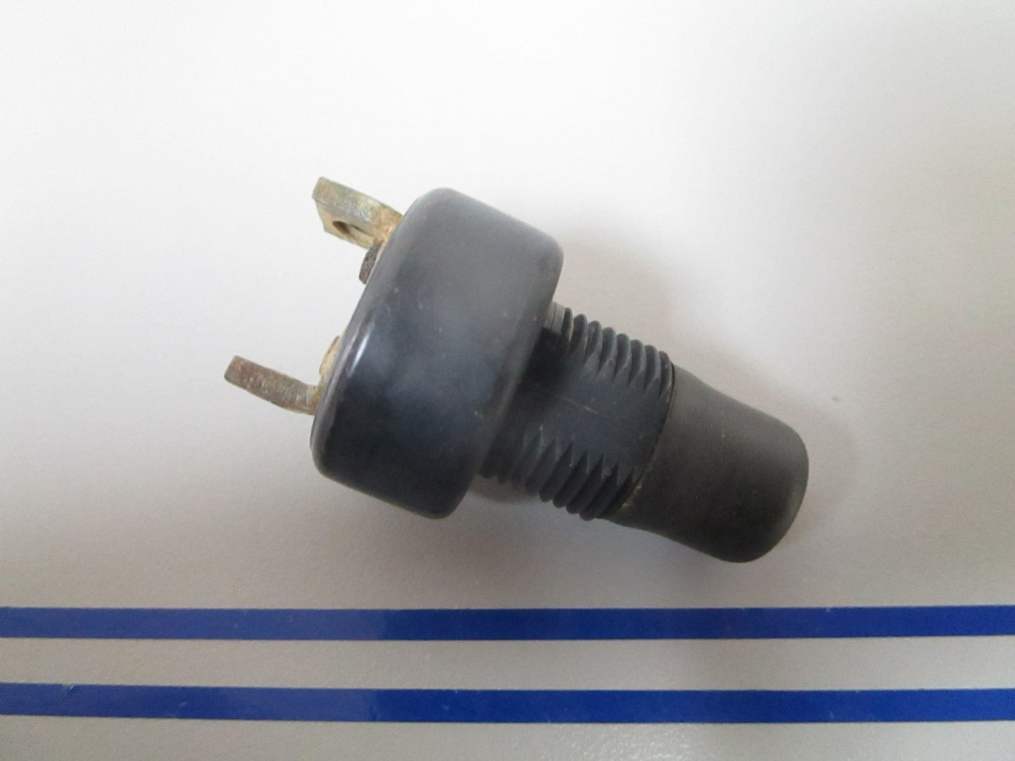 NEW OEM 386458 0386458 OMC Johnson Evinrude Switch 0720