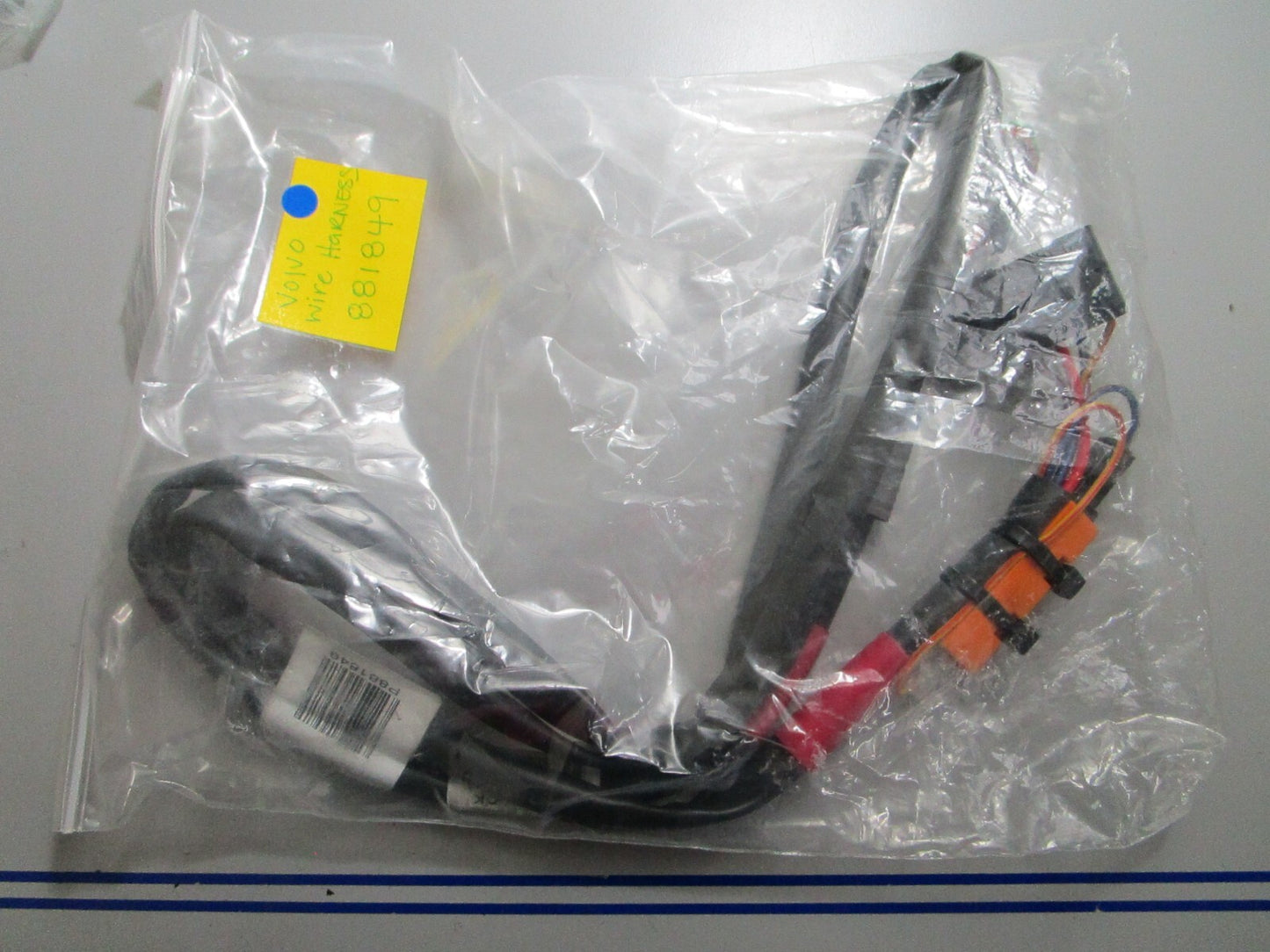 *NEW OEM* 0810 Volvo Penta Wire Harness 881849