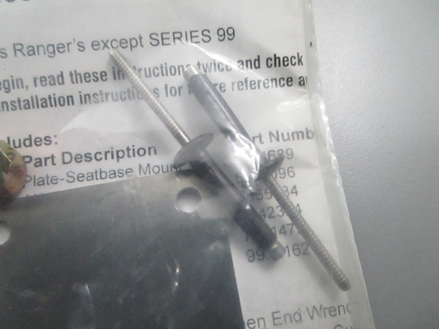 *NEW OEM* 0810 Polaris Seat Pin Repair Kit 2204383