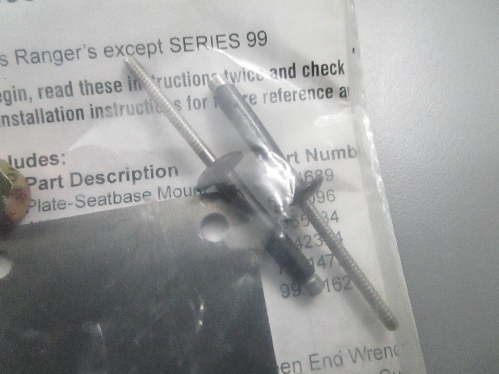 *NEW OEM* 0810 Polaris Seat Pin Repair Kit 2204383