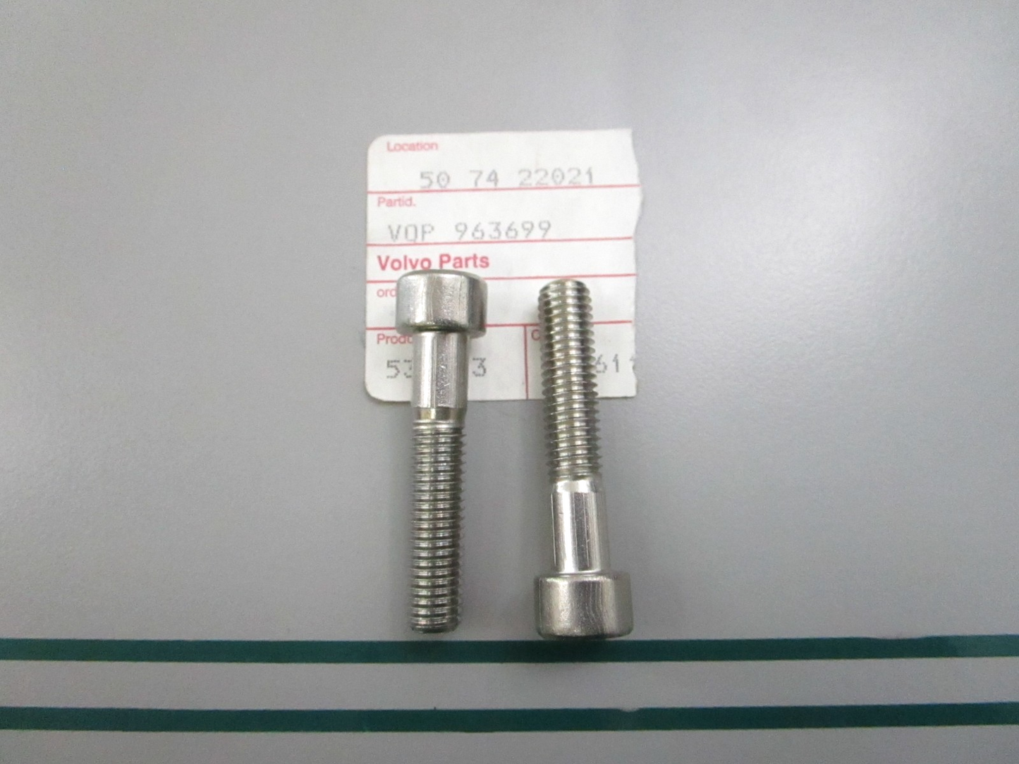 NEW OEM (LOT OF 2) 963699 Volvo Penta Screw 0810