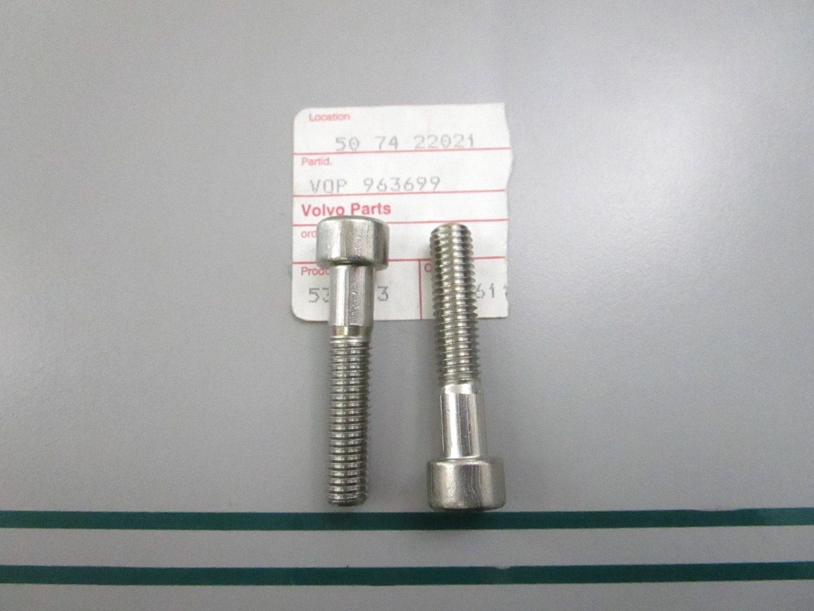 NEW OEM (LOT OF 2) 963699 Volvo Penta Screw 0810