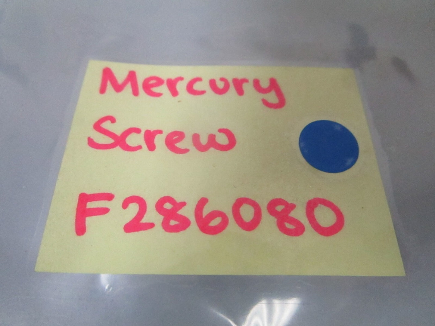 *NEW OEM* 0810 Mercury Quicksilver Screw F286080