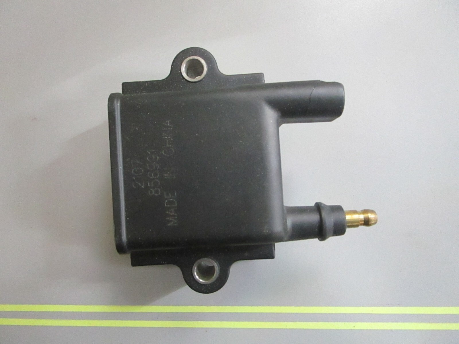 *NEW OEM* 0820 Mercury Quicksilver Ignition Coil 339-856991A 1