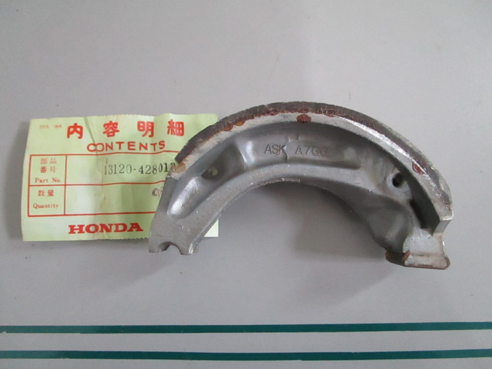 NEW OEM 13120-428-013 Honda Brake Shoe 0820