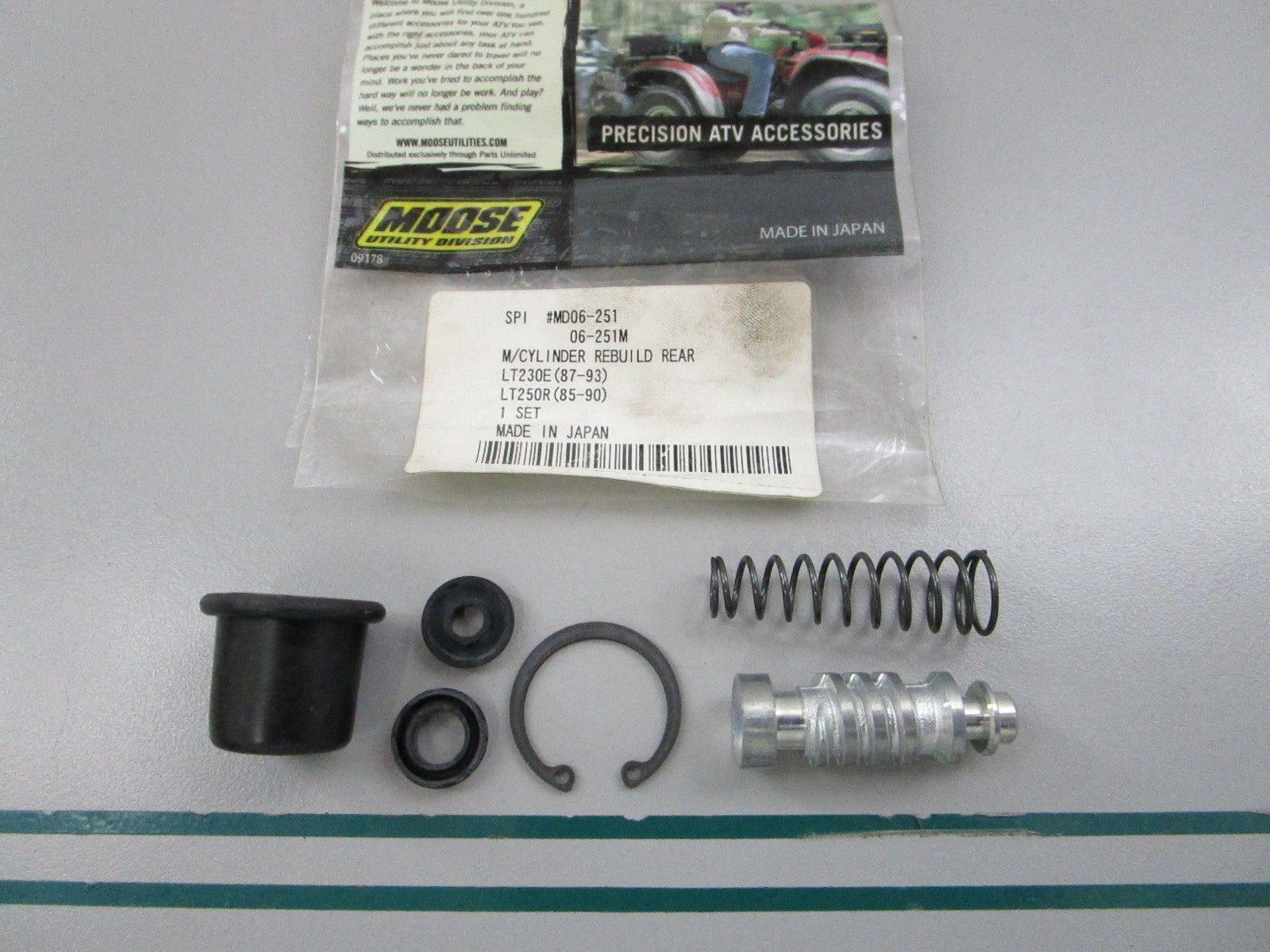 NEW OEM MD06-251 Moose Master Cylinder Rebuild Kit 0810