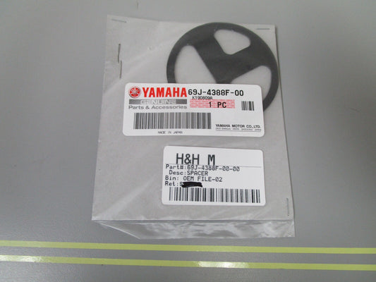 *NEW OEM* 0810 Yamaha Spacer 69J-4388F-00
