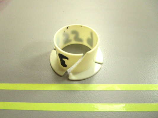 *NEW OEM* 0750 OMC Johnson Evinrude BUSHING 318559 0318559