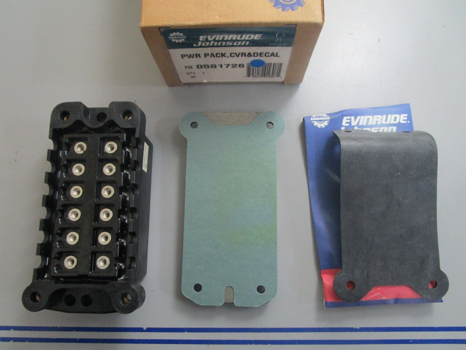 *NEW OEM* 0820 OMC Johnson Evinrude Power Pack, Cover & Decal 581726 0581726