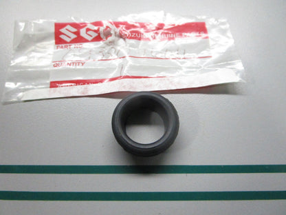 NEW OEM 09320-16011 Suzuki Bushing 0810