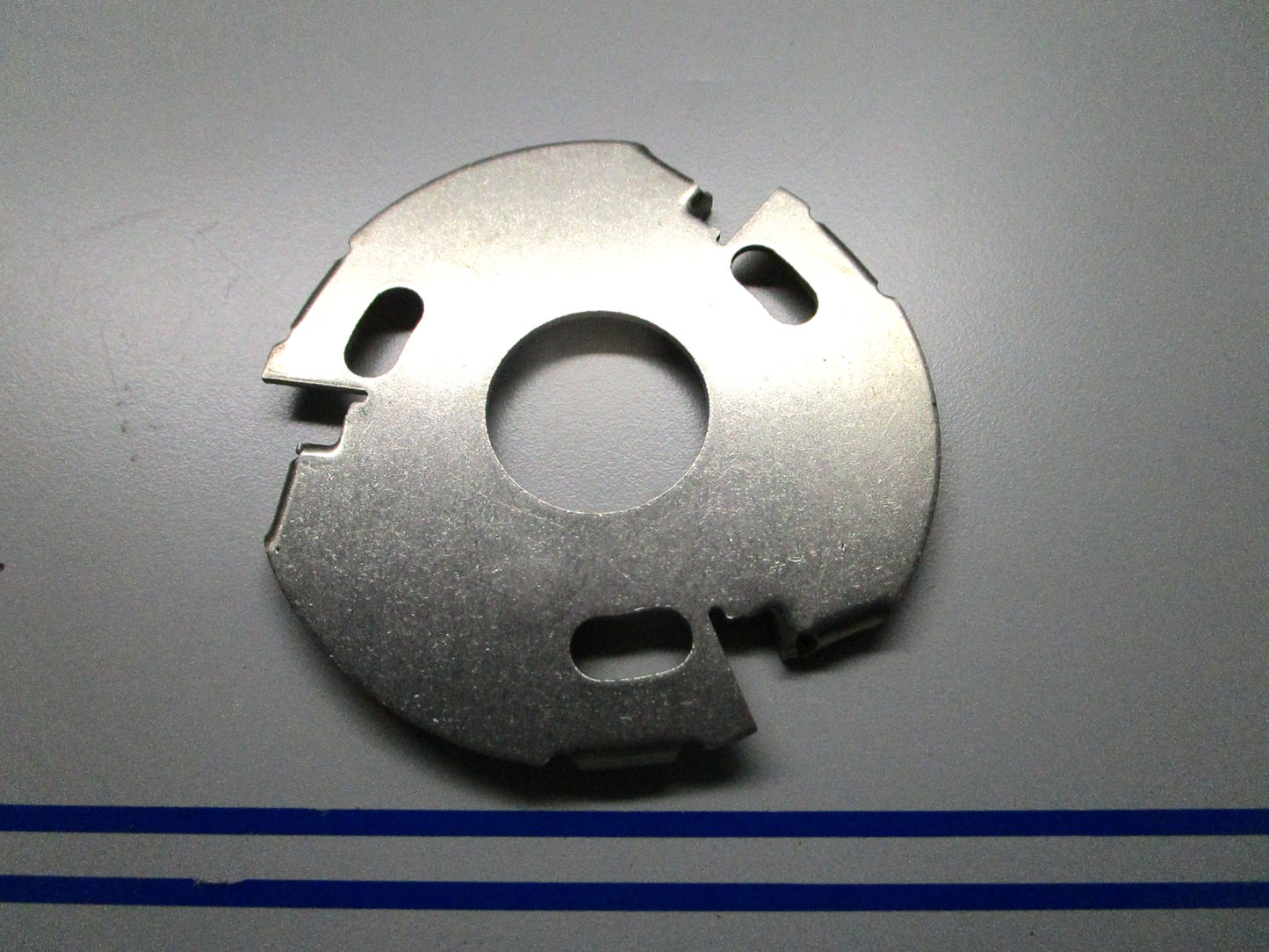 *NEW OEM* 0810 Mercury Quicksilver Plate 30595