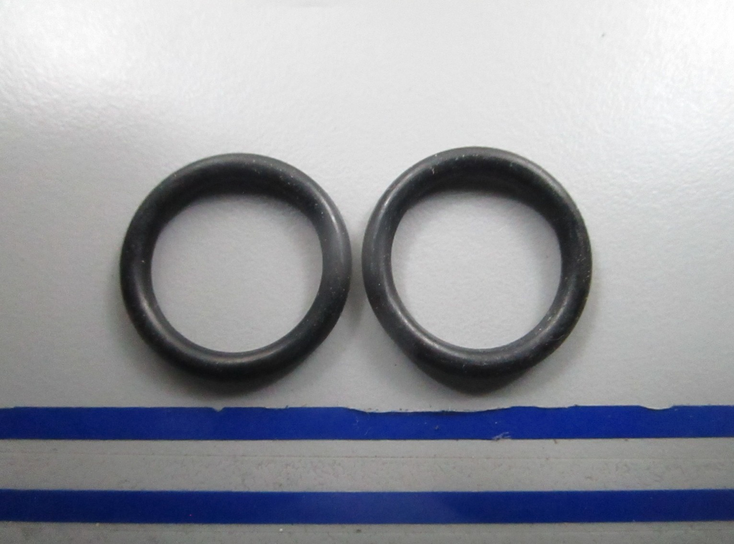 *NEW OEM* (LOT OF 2) 0810 OMC Johnson Evinrude O-Ring 335132 0335132
