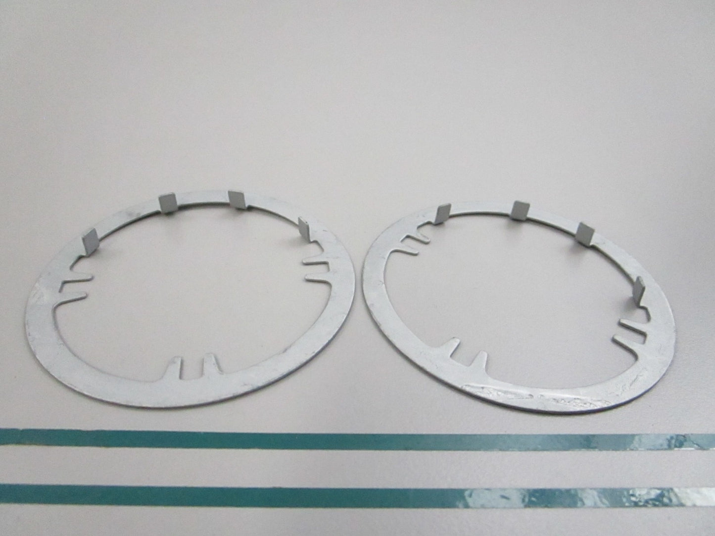 NEW OEM (LOT OF 2) 90214-45M02-00 Yamaha Claw Washer 0810