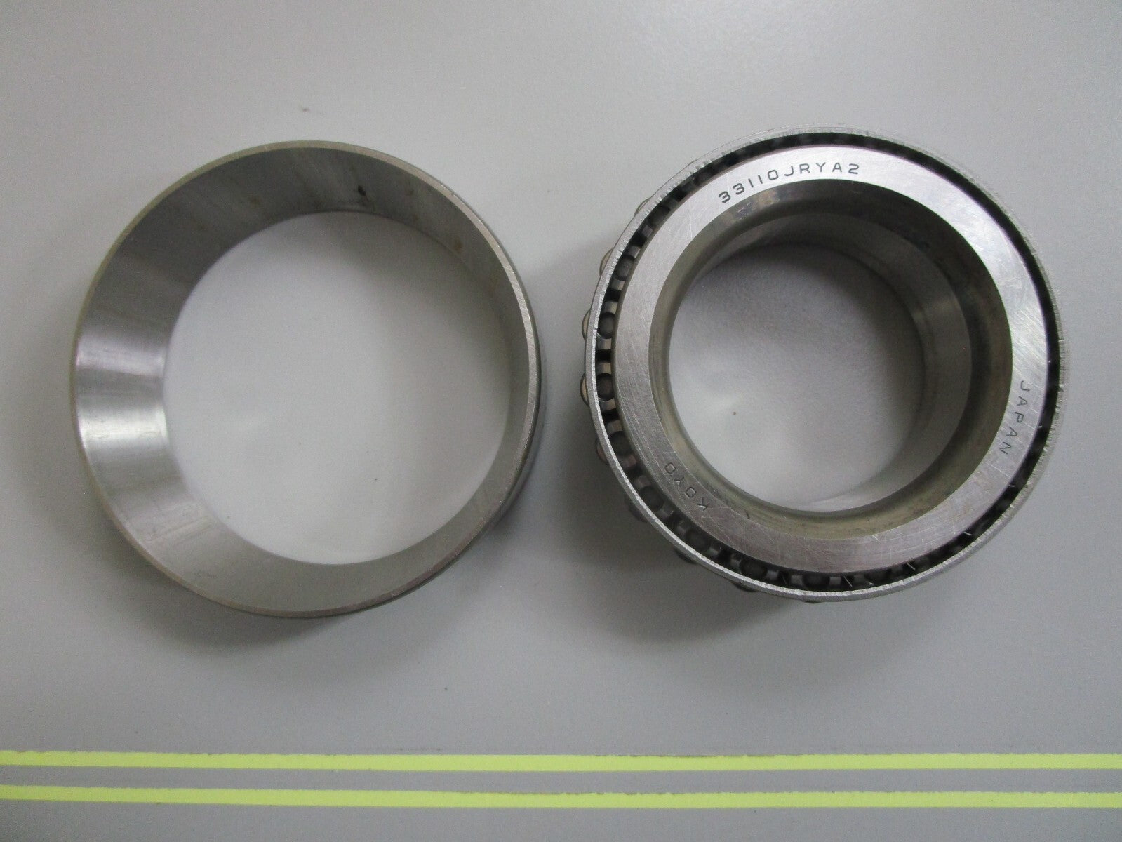 *NEW OEM* 0820 OMC Johnson Evinrude Bearing 5032882