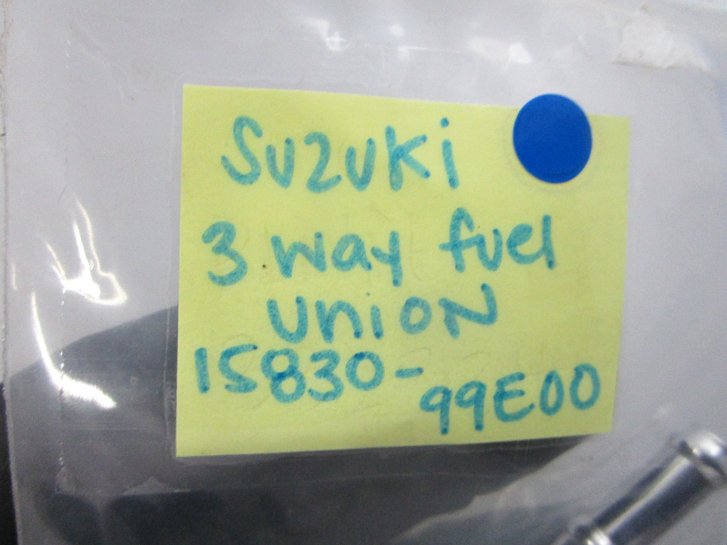 NEW OEM 15830-99E00 Suzuki 3 Way Fuel Union 0810
