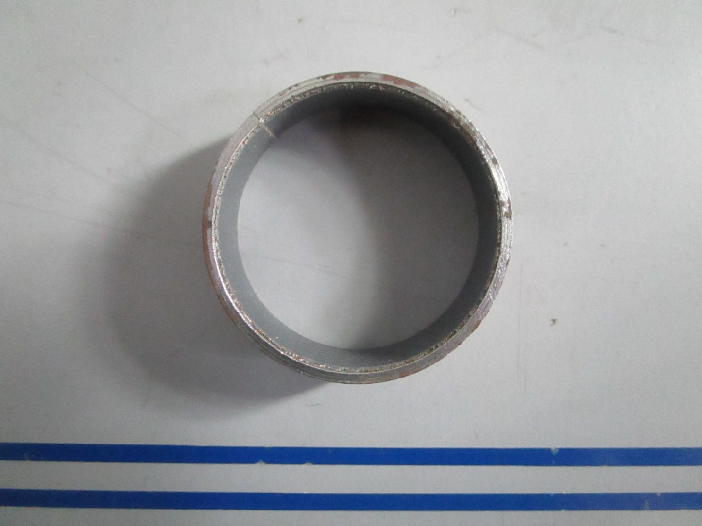 NEW OEM 909501 0909501 OMC Johnson Evinrude Bushing 0820