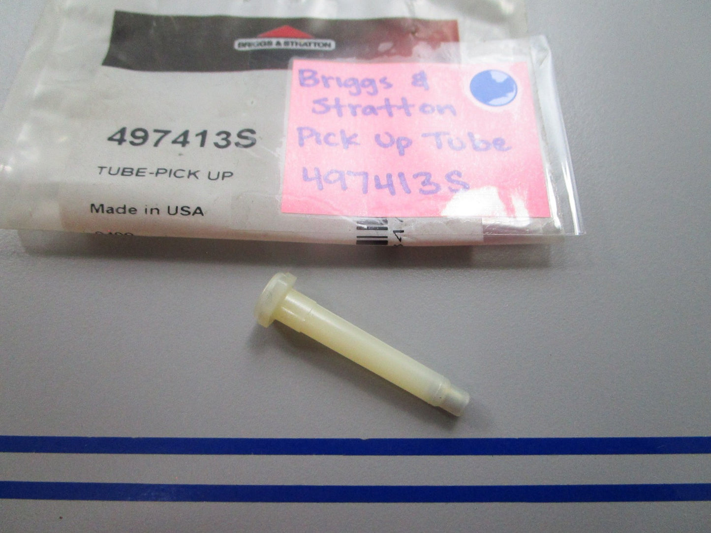 NEW OEM 497413S Briggs & Stratton Pick Up Tube 0810