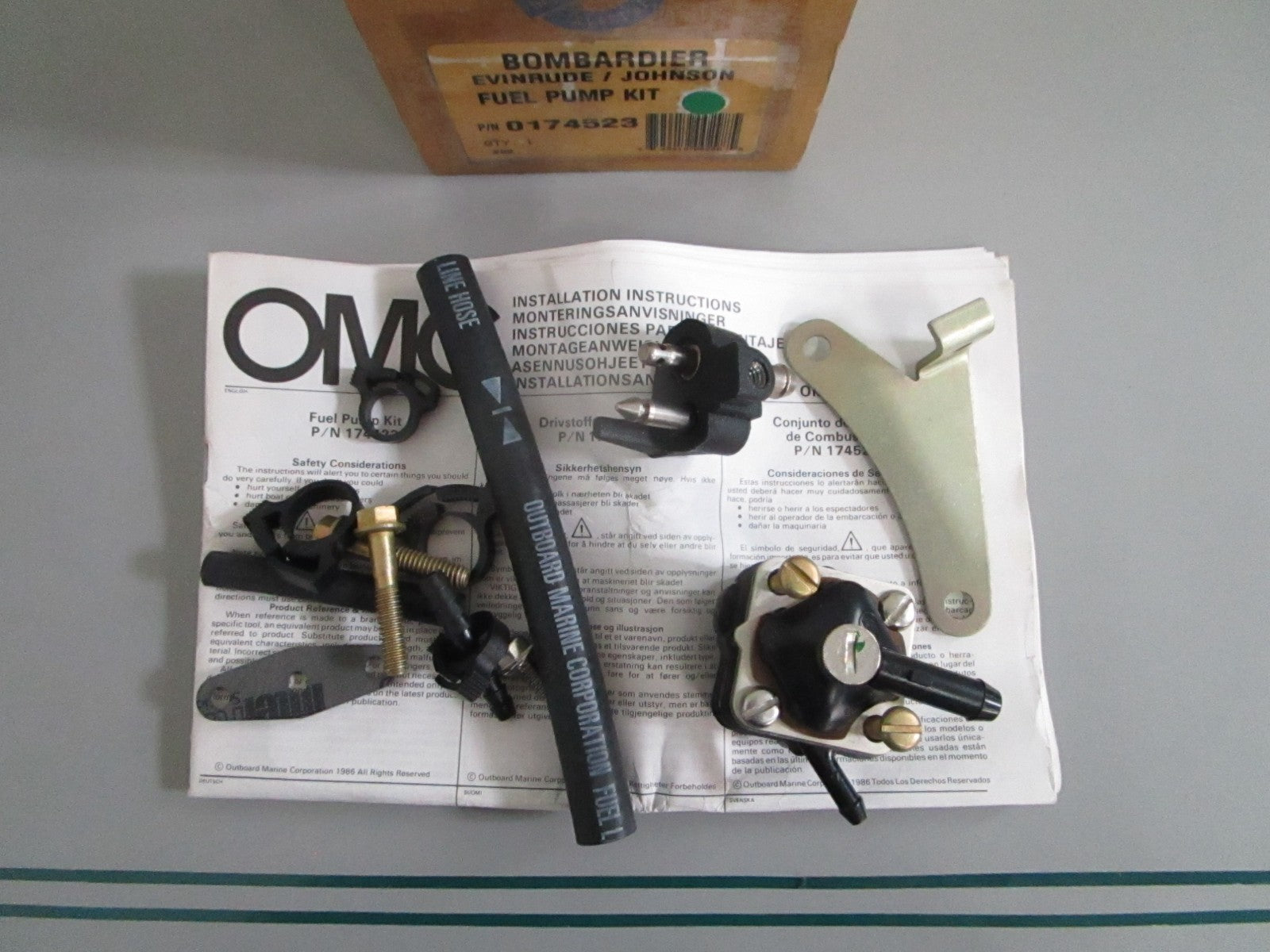 Evinrude Johnson OMC 0174523 Fuel Pump Kit Bombardier NOS NEW OEM 0820