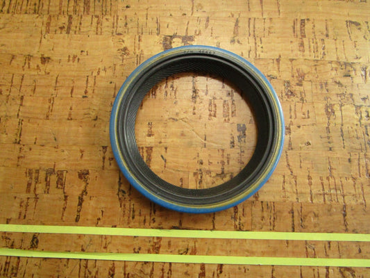 *NEW*  0810 Victor Seal 46467