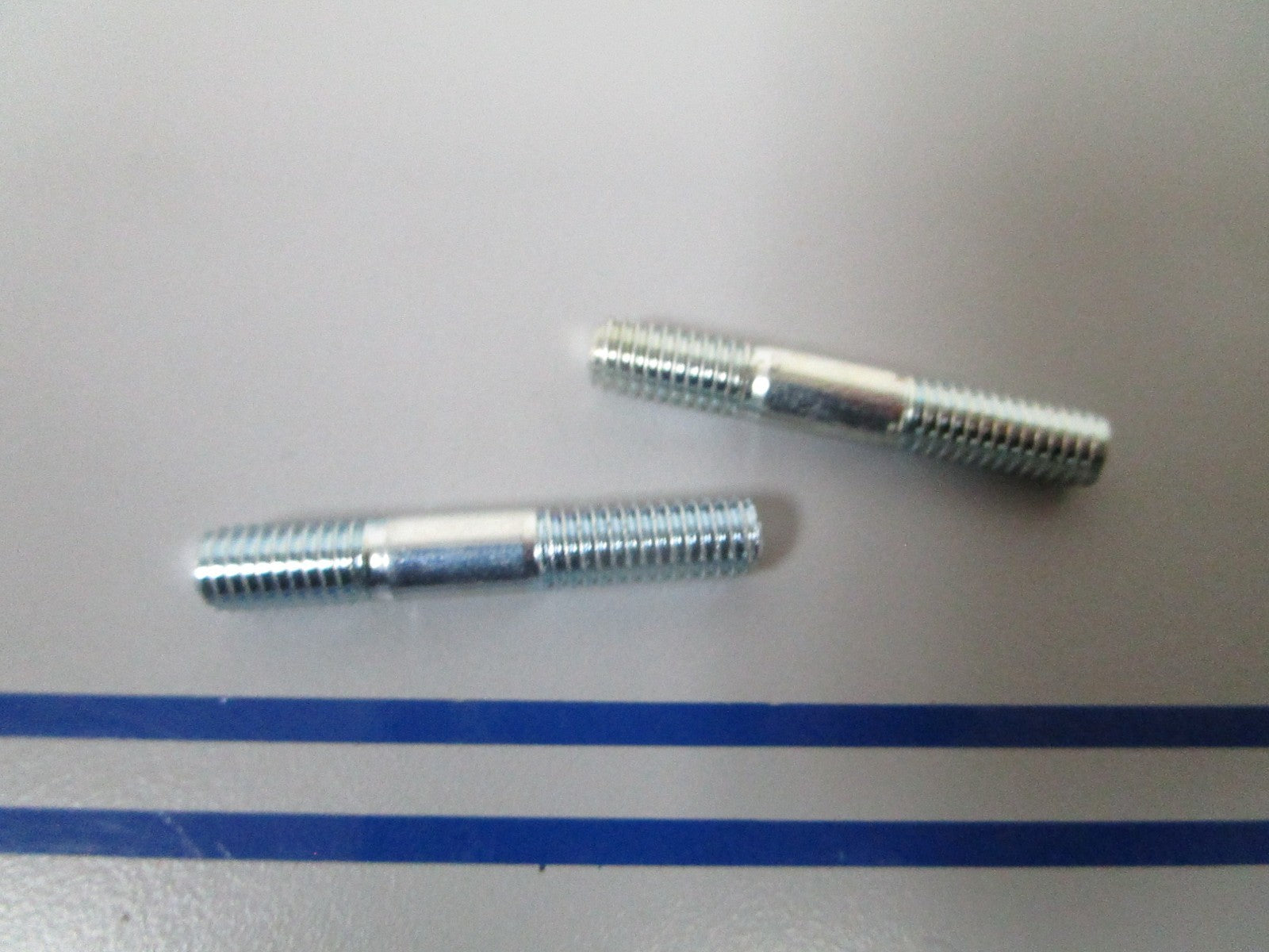 NEW OEM (LOT OF 2) 01421-06257 Suzuki Bolt 0810