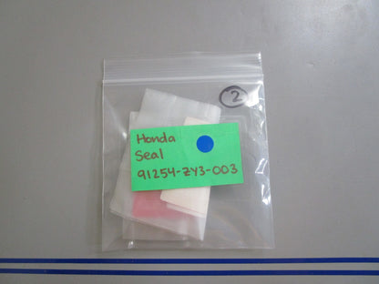 *NEW OEM* 0810 Honda Seal 91254-ZY3-003