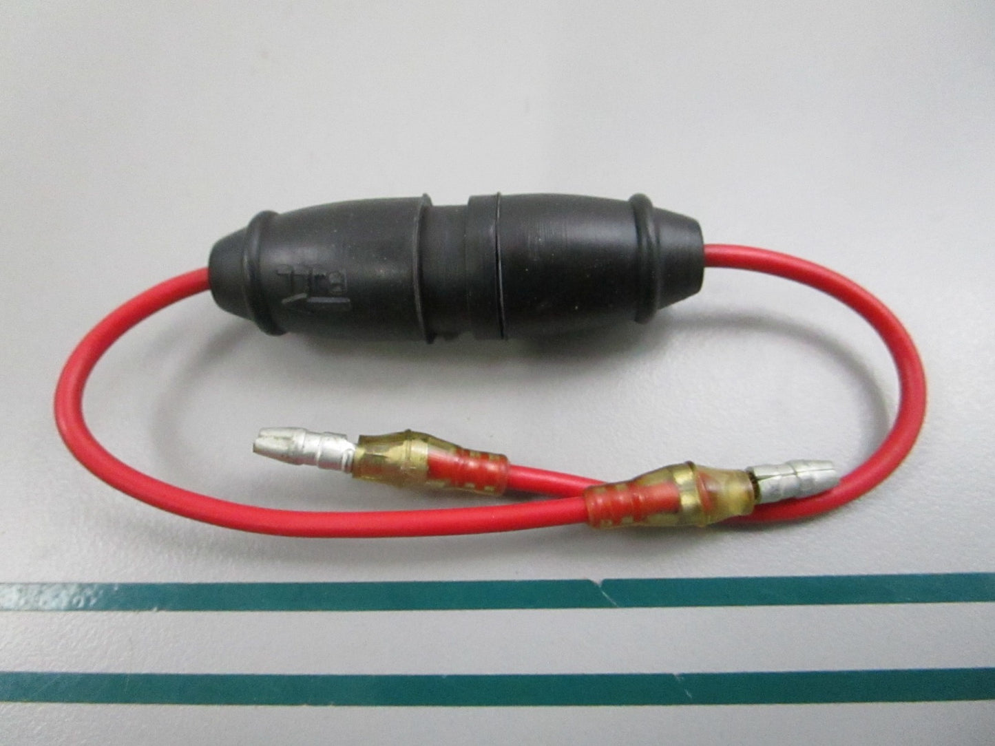 NEW OEM 682-82150-10-00 Yamaha Fuse Holder Assembly 0810