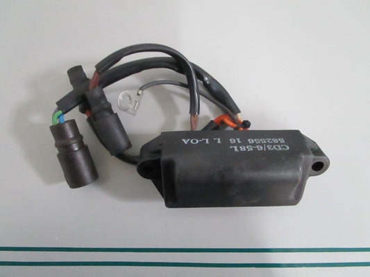NEW OEM 582556 0582556 OMC Johnson Evinrude Power Pack 0820