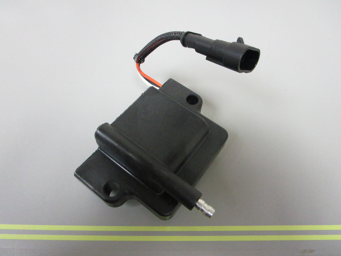 *NEW OEM* 0720 OMC Johnson Evinrude Ignition Coil 587275 0587275