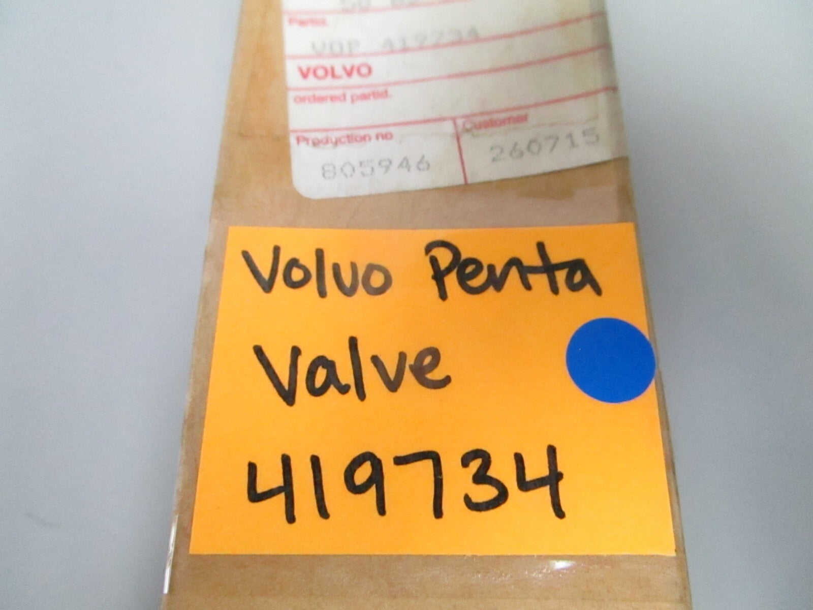 *NEW OEM* 0810 Volvo Penta Valve 419734