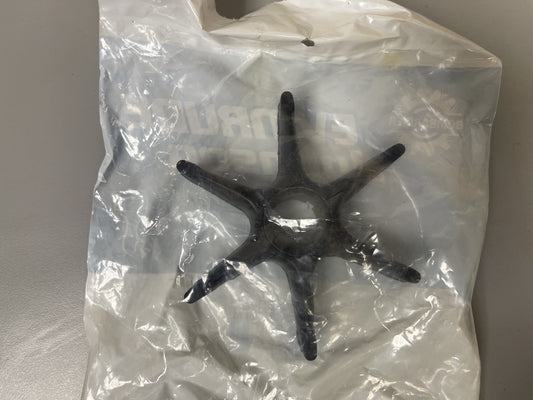 NEW OEM 777130 Johnson Evinrude Impeller 0670